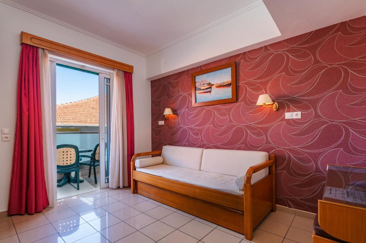 Bed and Breakfast Yannis Nydri  Esterno foto